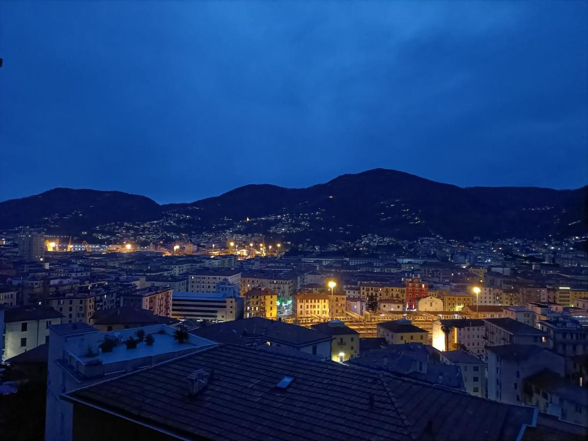City View Специя Екстериор снимка